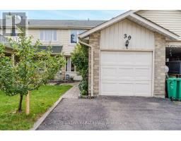39 COURTLEIGH SQUARE, Brampton, Ontario