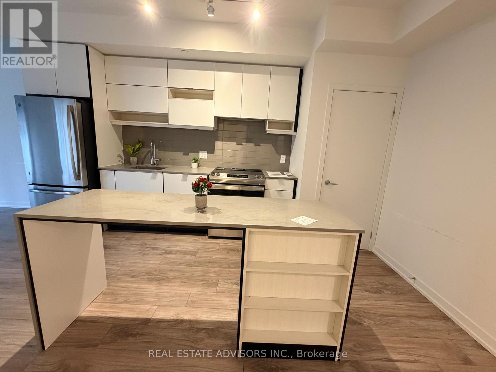 1002 - 4065 Confederation Parkway, Mississauga, Ontario  L5B 0L4 - Photo 12 - W14103432
