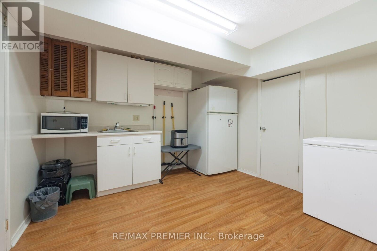 45 Rosebud Avenue, Brampton, Ontario  L6X 2W4 - Photo 39 - W14103450