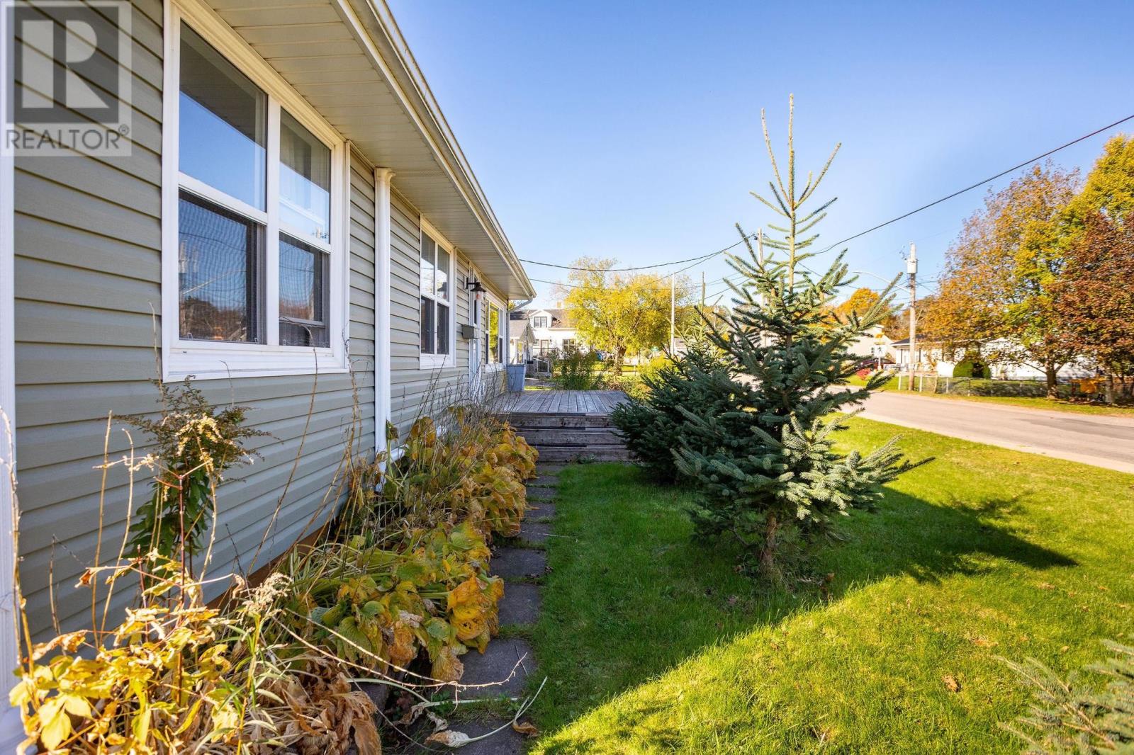 17 Beasley Avenue, Charlottetown, Prince Edward Island C1A 5Z3 - Photo 44 - 202626352