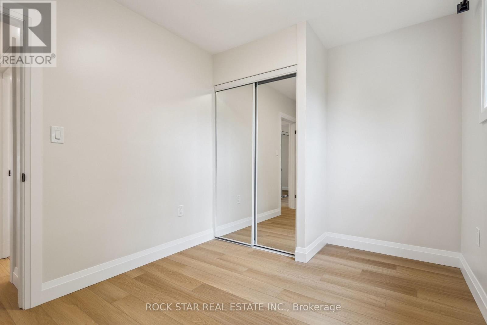 Main - 121 Toby Crescent, Hamilton, Ontario  L8T 2N9 - Photo 21 - X14103426