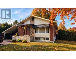 MAIN - 121 TOBY CRESCENT, Hamilton, Ontario