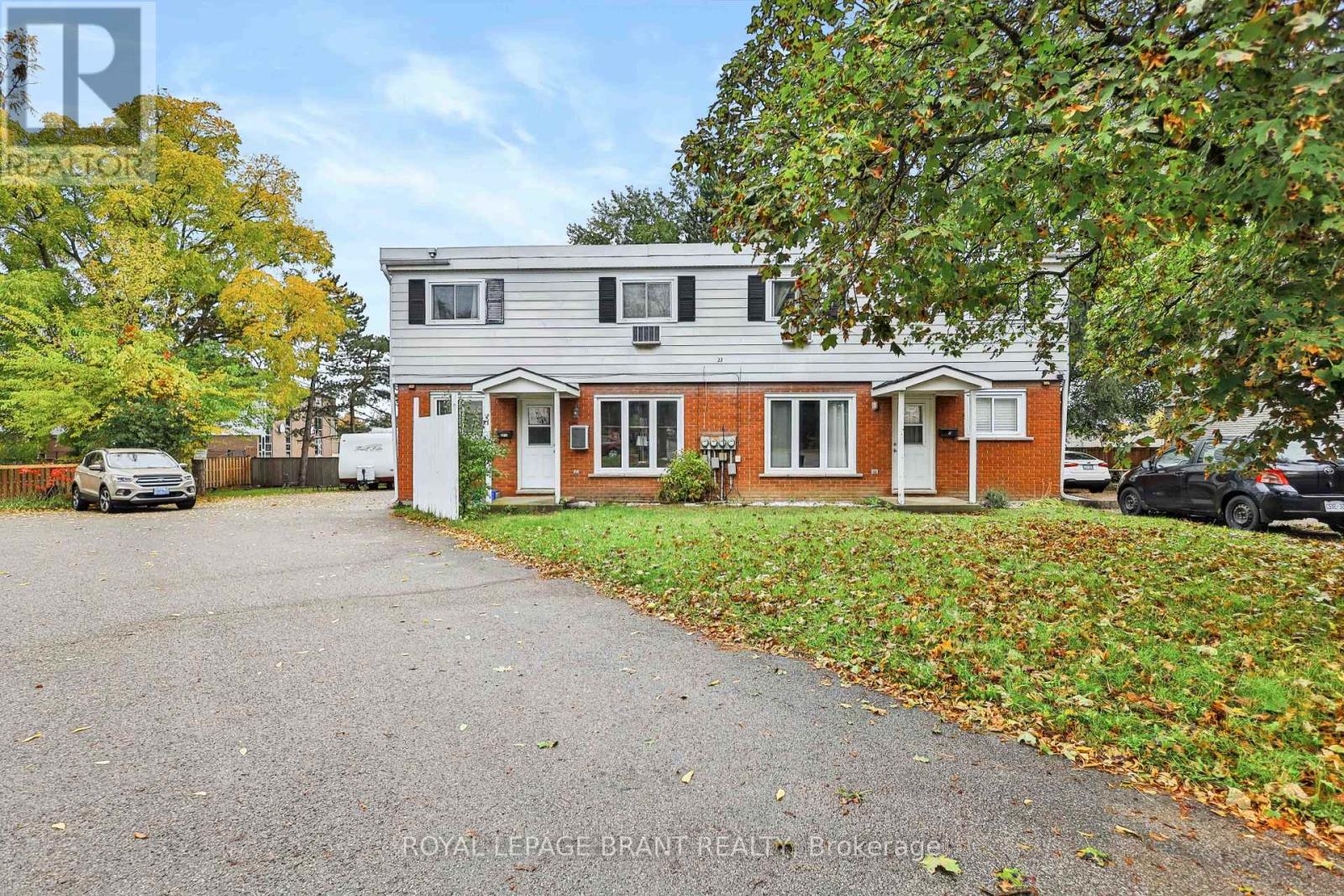 23 Brenda Court, Brantford, Ontario  N3R 2L8 - Photo 1 - X14103428