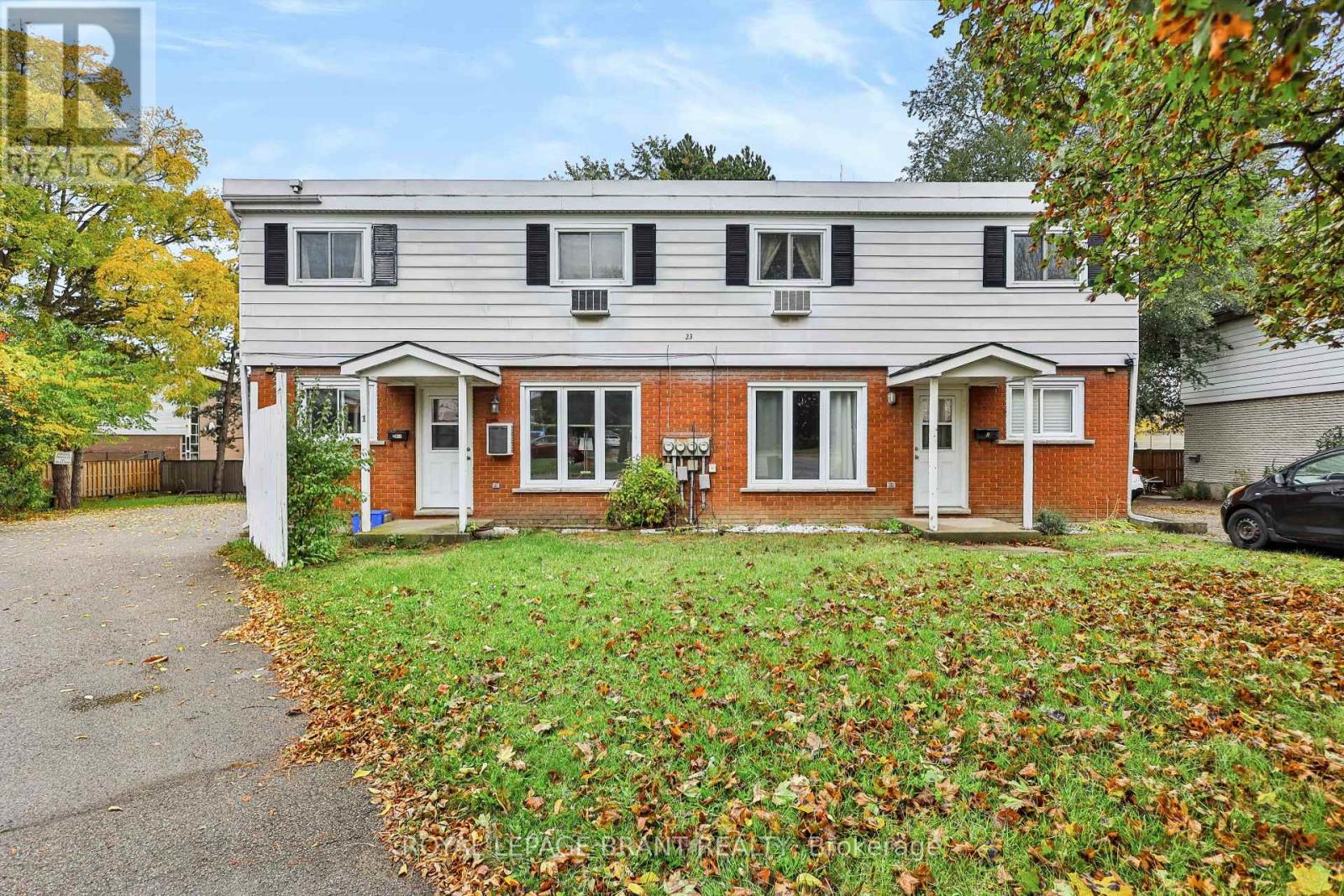 23 Brenda Court, Brantford, Ontario  N3R 2L8 - Photo 2 - X14103428