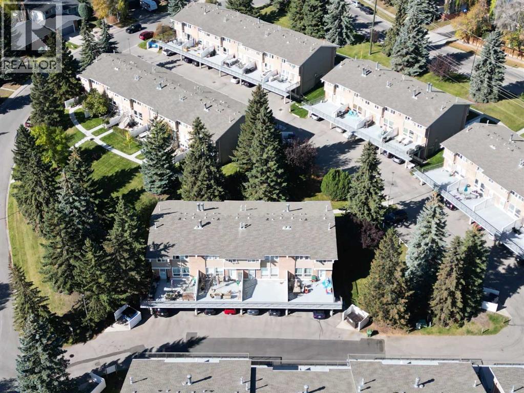 71, 116 Silver Crest Drive NW, Calgary, Alberta  T3B 4N9 - Photo 4 - A2347856