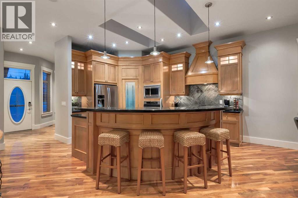 129 ROYAL Bay NW