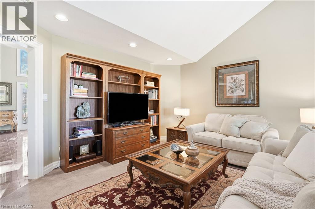 22 Burt Court, Stoney Creek, Ontario  L8G 3H4 - Photo 8 - 40873103