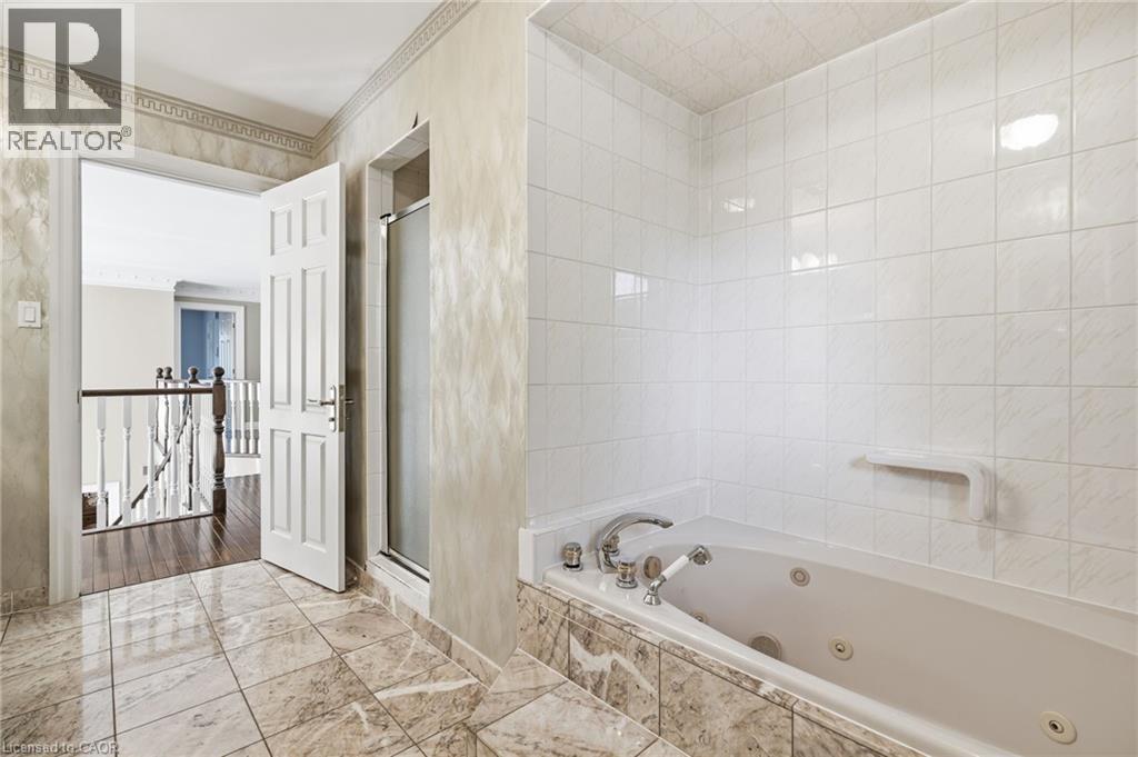 22 Burt Court, Stoney Creek, Ontario  L8G 3H4 - Photo 34 - 40873103