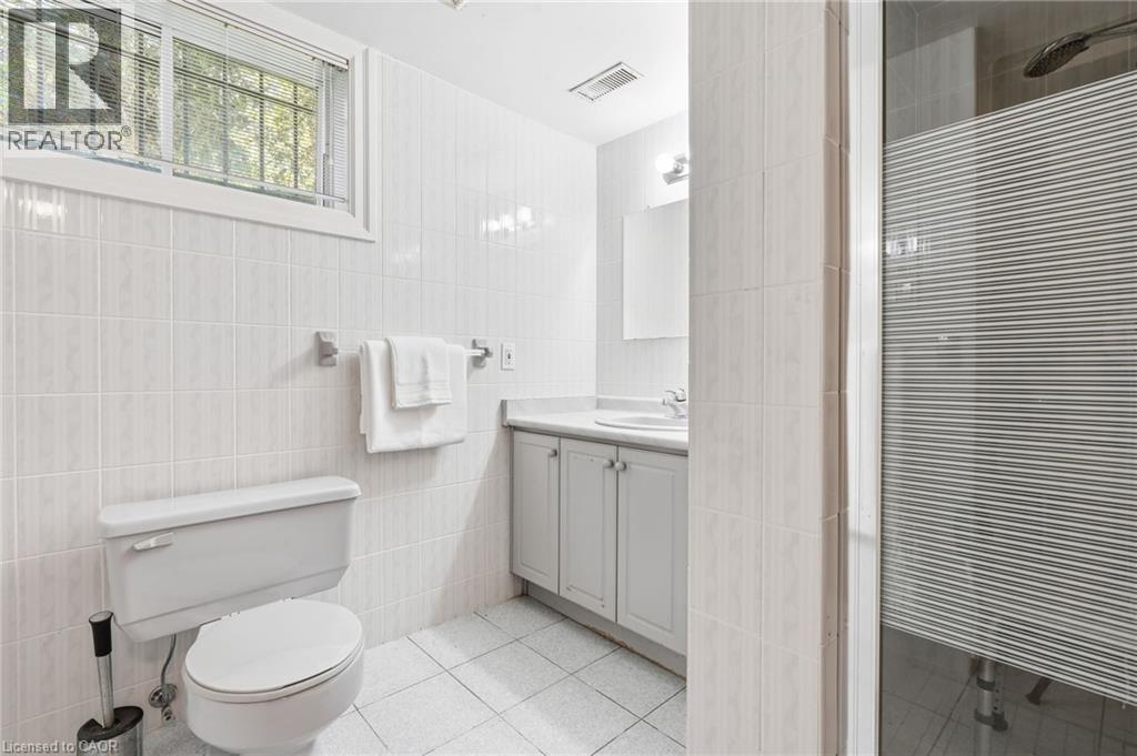 22 Burt Court, Stoney Creek, Ontario  L8G 3H4 - Photo 41 - 40873103