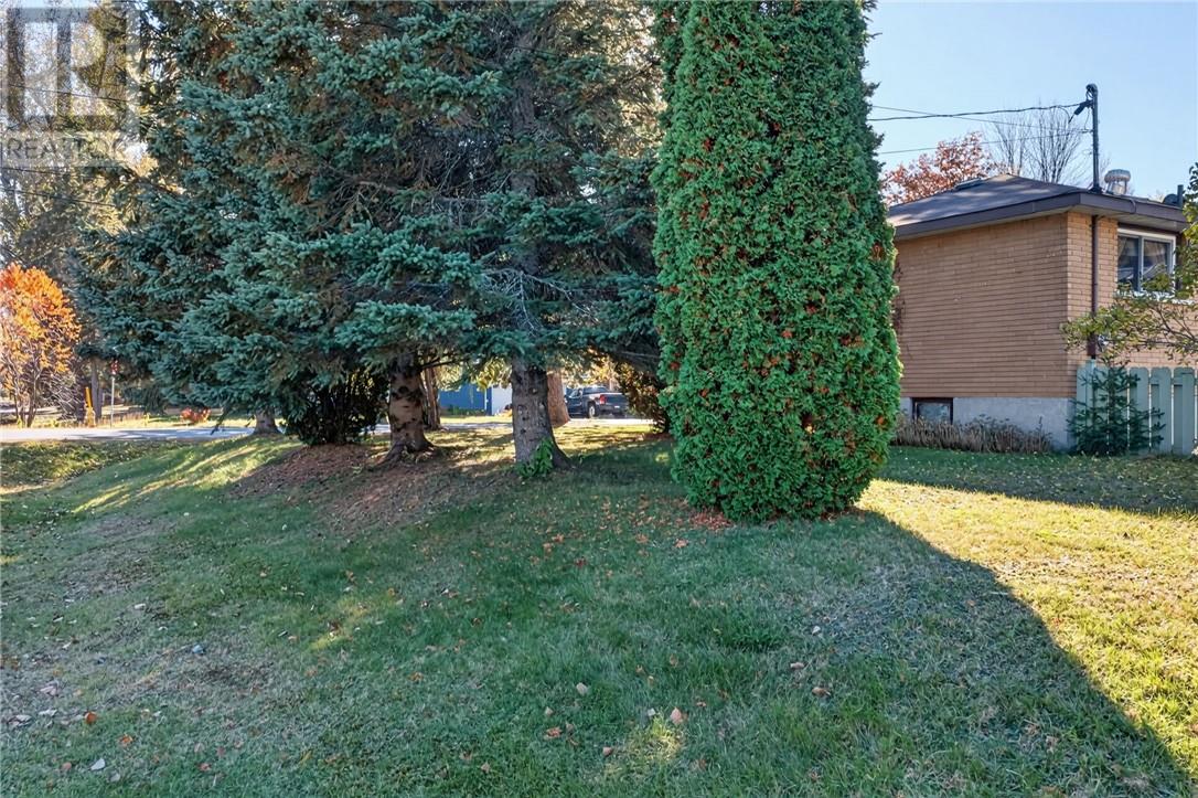 256 Eva Street, Hanmer, Ontario  P3P 1M5 - Photo 61 - 2130957