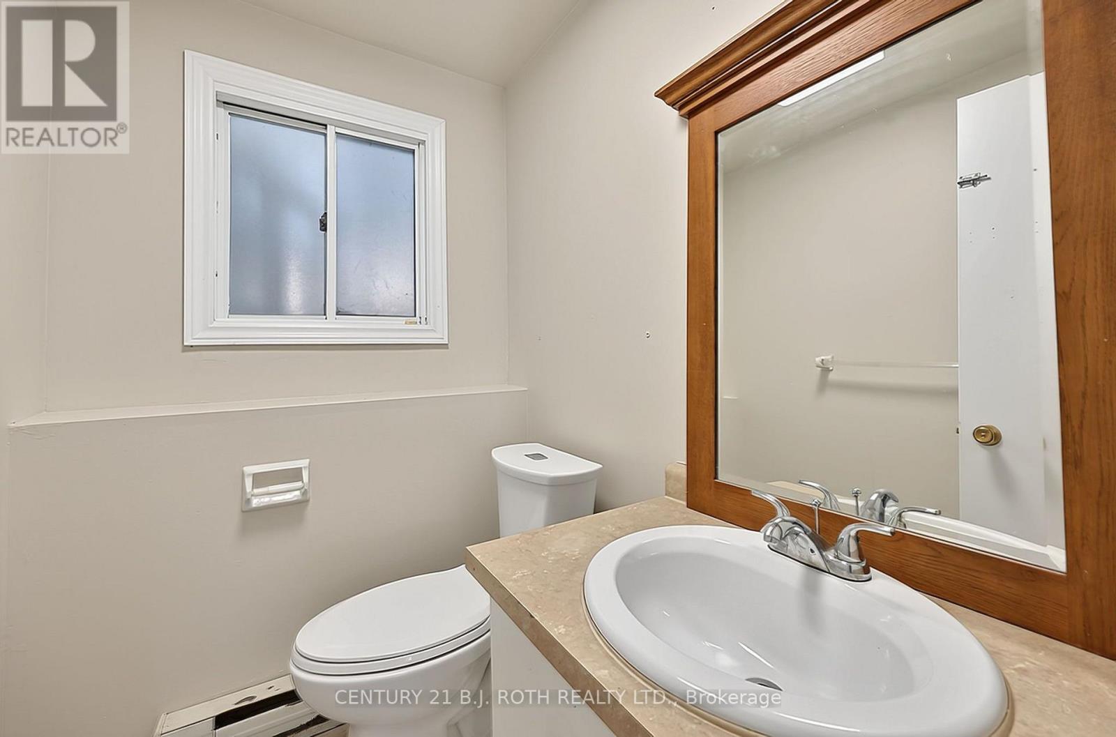 34 Hickling Trail, Barrie, Ontario  L4M 5S4 - Photo 29 - S14103138