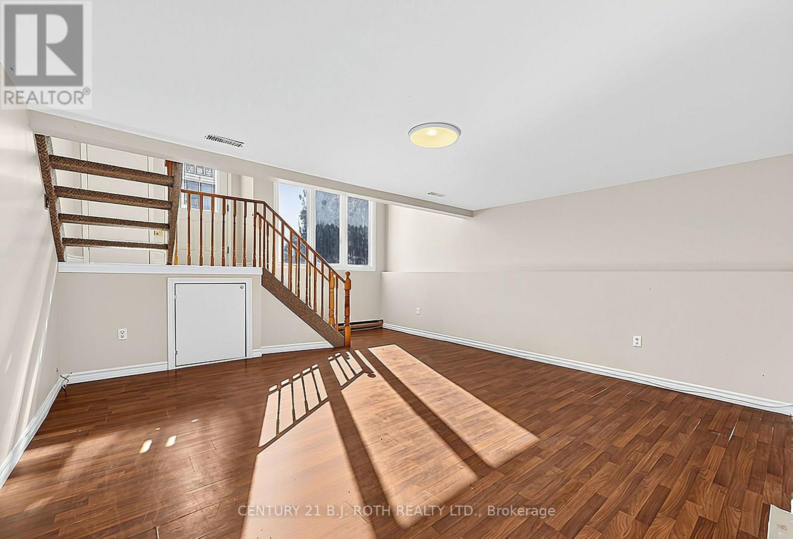 34 Hickling Trail, Barrie, Ontario  L4M 5S4 - Photo 23 - S14103138