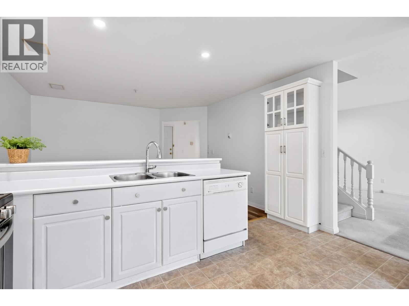 92 758 Riverside Drive, Port Coquitlam, British Columbia  V3B 7V8 - Photo 16 - R3175368