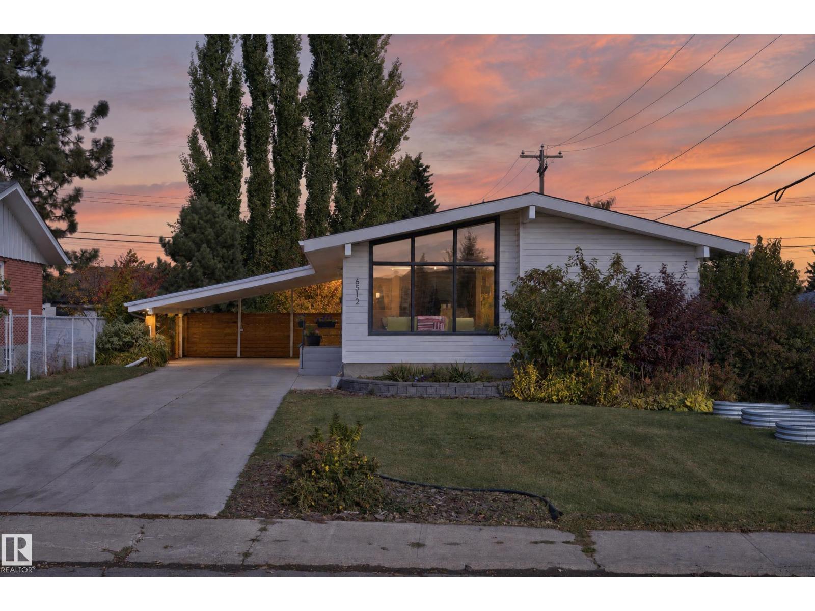6512 94 AV NW