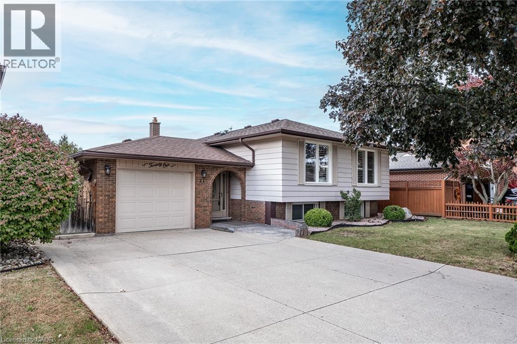 21 GREEN FOREST Drive, Stoney Creek, Ontario