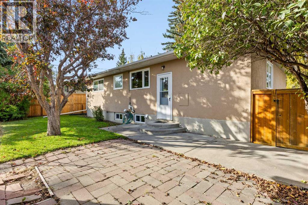 48 Selkirk Drive SW