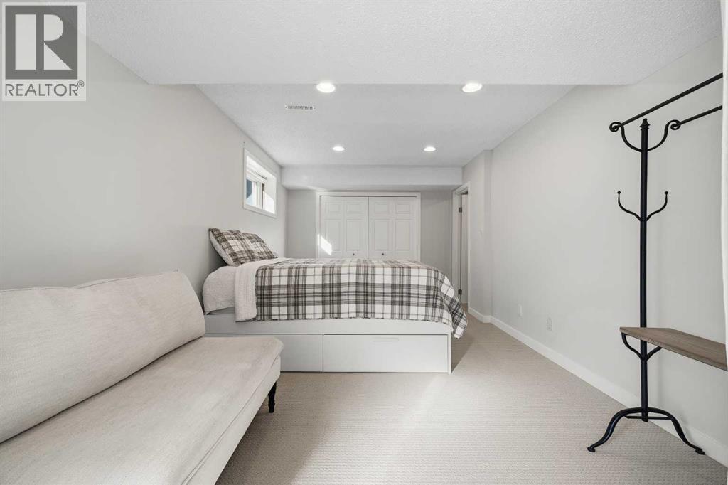 220 Hawkview Manor Circle Nw, Calgary, Alberta  T3G 3E5 - Photo 29 - A2352929