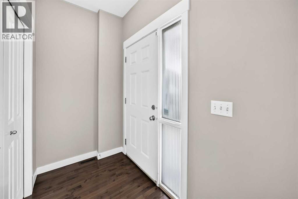 63 Skyview Springs Circle NE, Calgary, Alberta  T3N 0E6 - Photo 5 - A2353506
