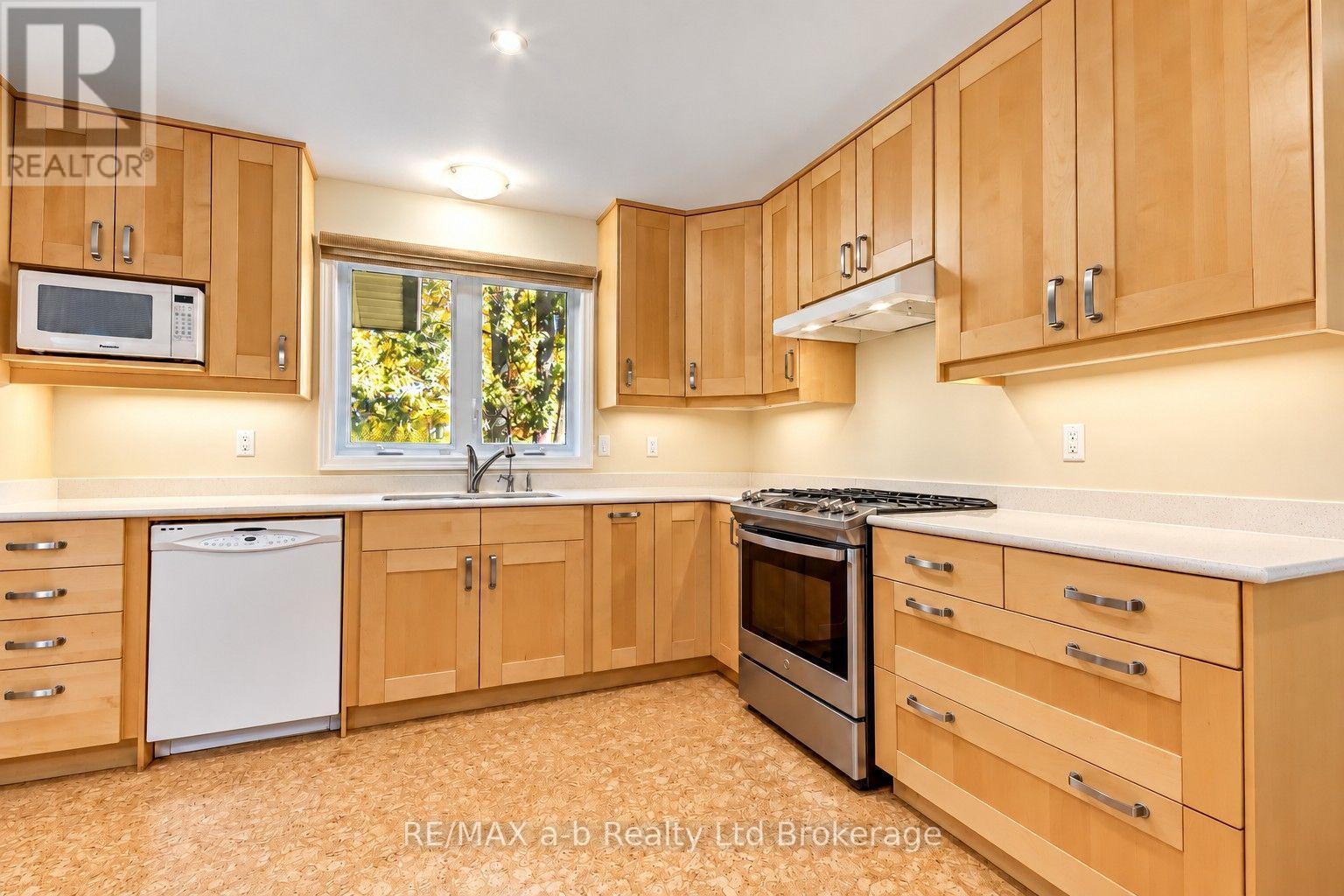 36067 Third Line, Southwold, Ontario  N0L 2G0 - Photo 15 - X14103592