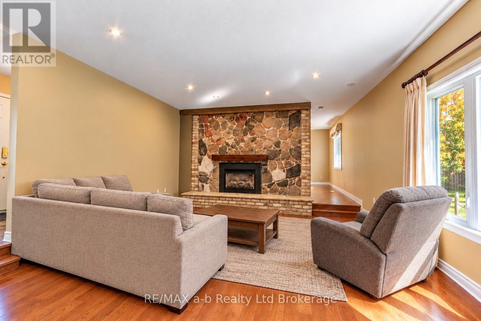 36067 Third Line, Southwold, Ontario  N0L 2G0 - Photo 17 - X14103592