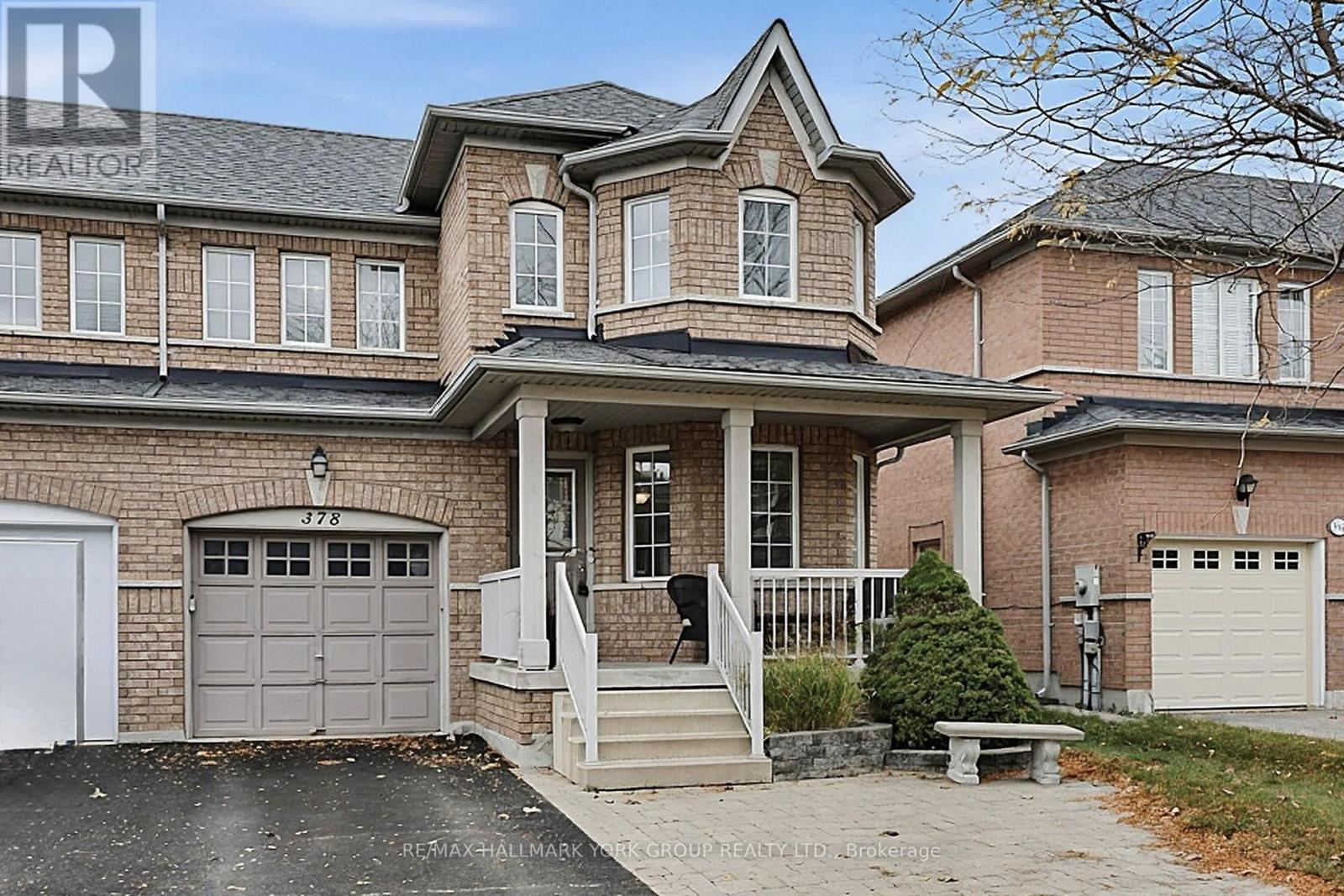 378 MARBLE PLACE, Newmarket, Ontario