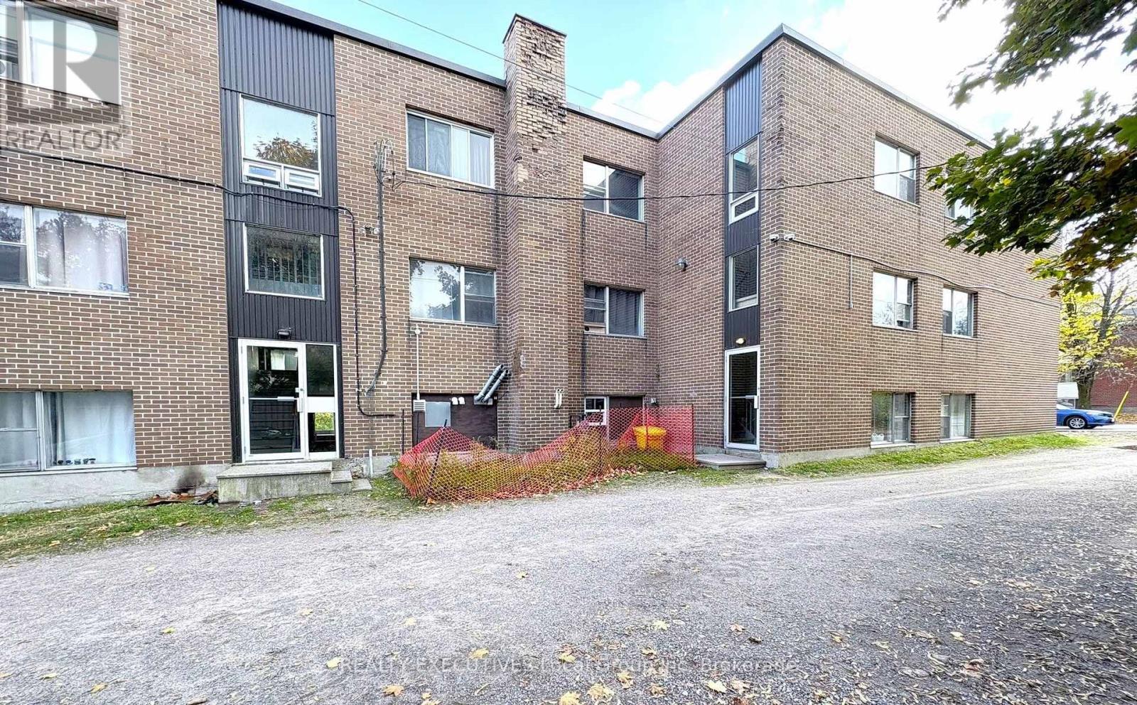 608-618 Lorne Avenue, North Bay (Central), Ontario  P1B 6X2 - Photo 7 - X14103574