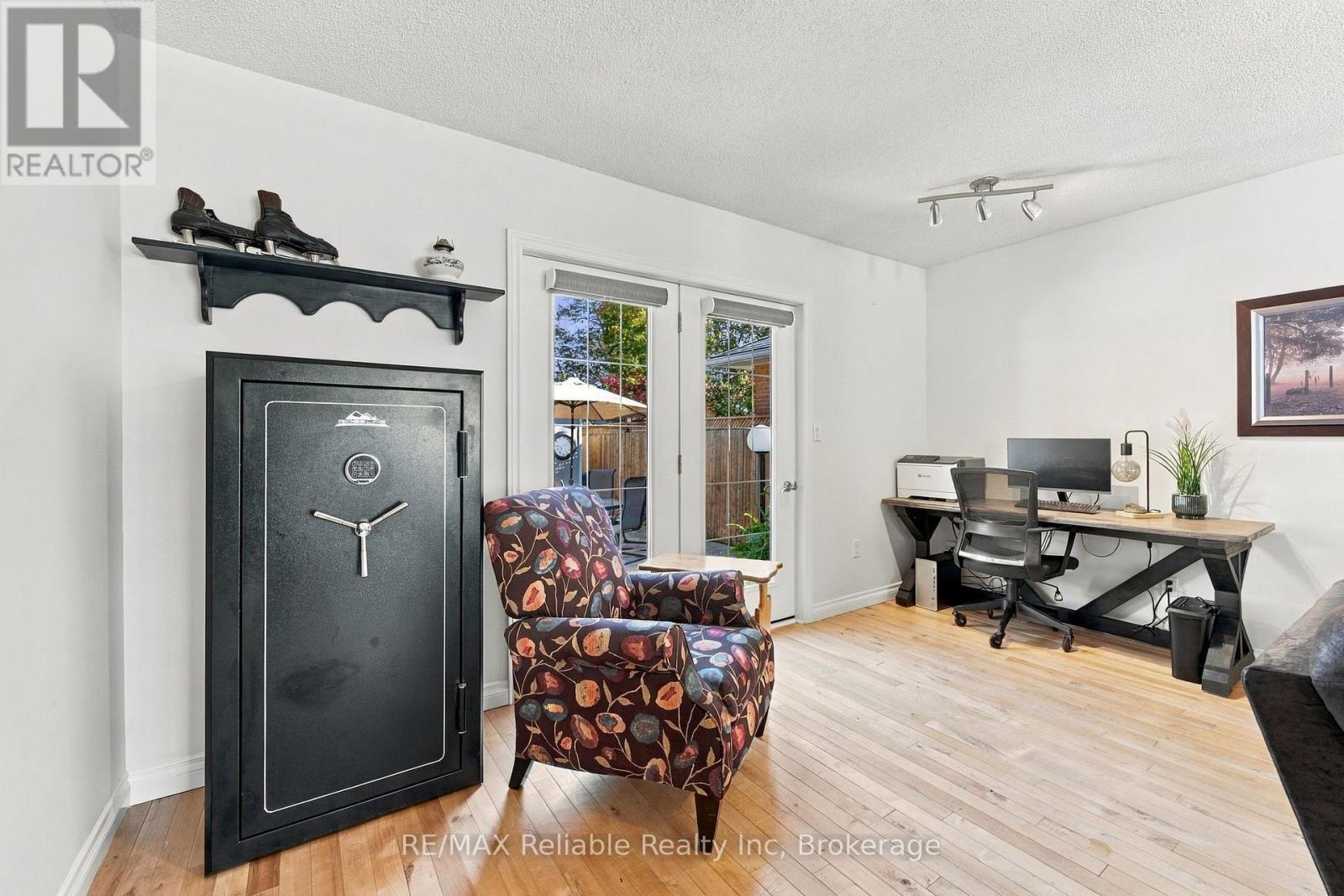 181 Maple Street, Central Huron (Clinton), Ontario  N0M 1L0 - Photo 18 - X14103532