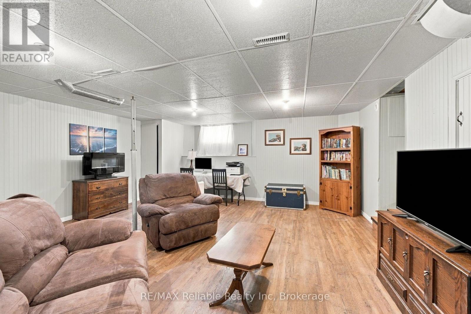 181 Maple Street, Central Huron (Clinton), Ontario  N0M 1L0 - Photo 26 - X14103532