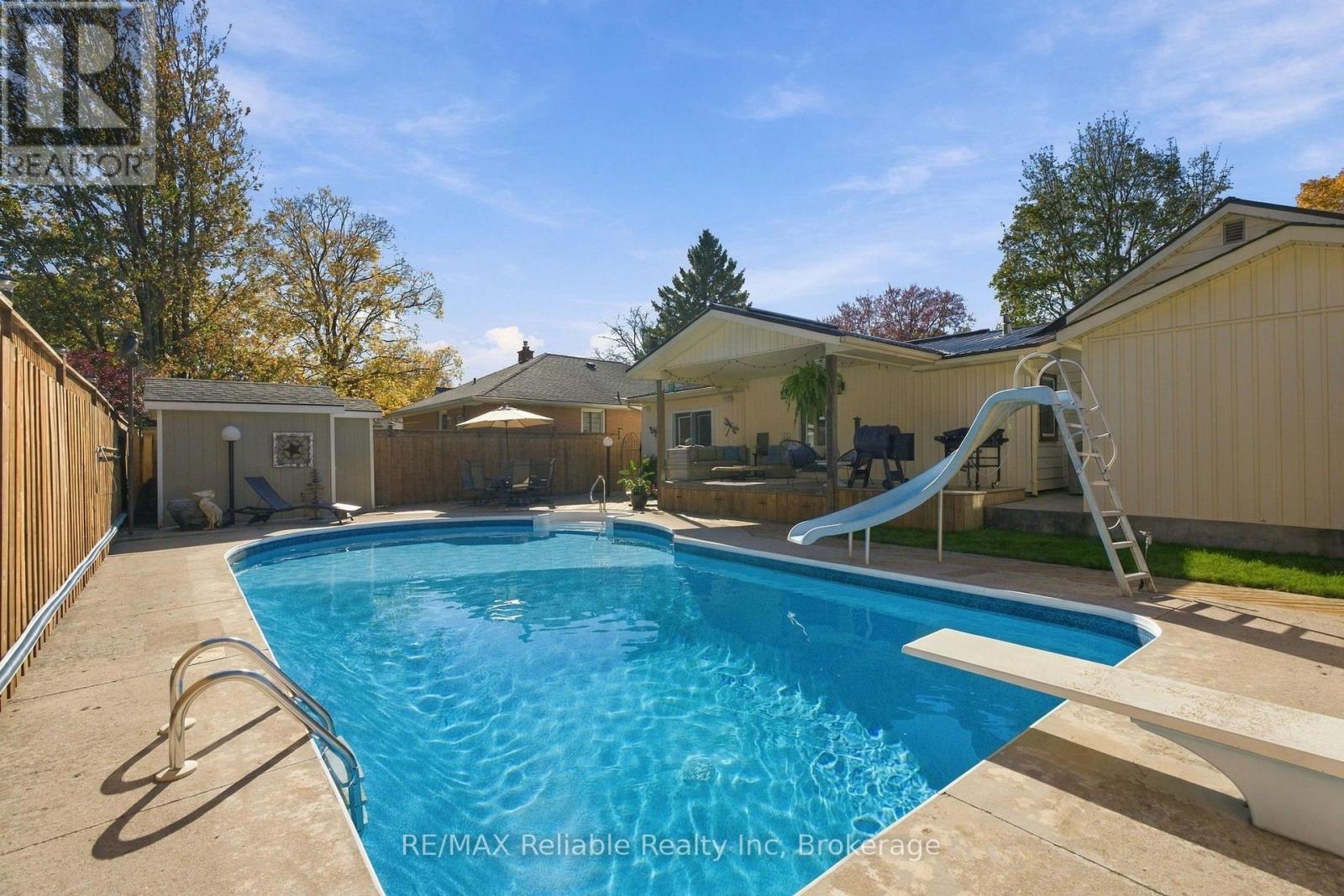 181 Maple Street, Central Huron (Clinton), Ontario  N0M 1L0 - Photo 33 - X14103532
