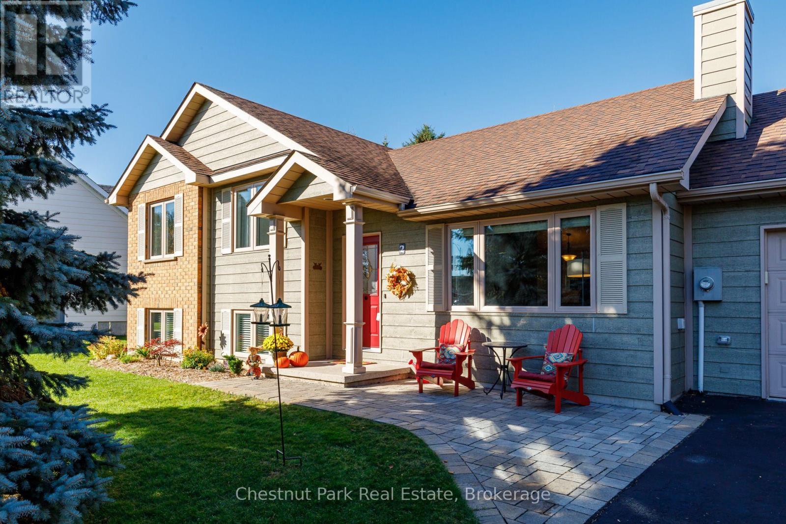 2 Wickens Lane, Blue Mountains, Ontario  N0H 2P0 - Photo 2 - X14103752