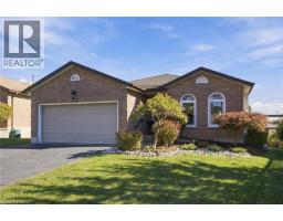 27 COSTAIN Court, Kitchener, Ontario