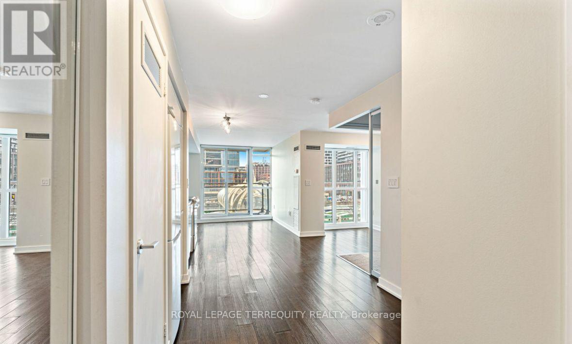 321 - 151 Dan Leckie Way, Toronto (Waterfront Communities), Ontario  M5V 4B2 - Photo 7 - C14103750