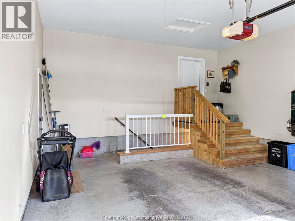 4 Mckee Road, Wallaceburg, Ontario  N8A 5G3 - Photo 23 - 26025427