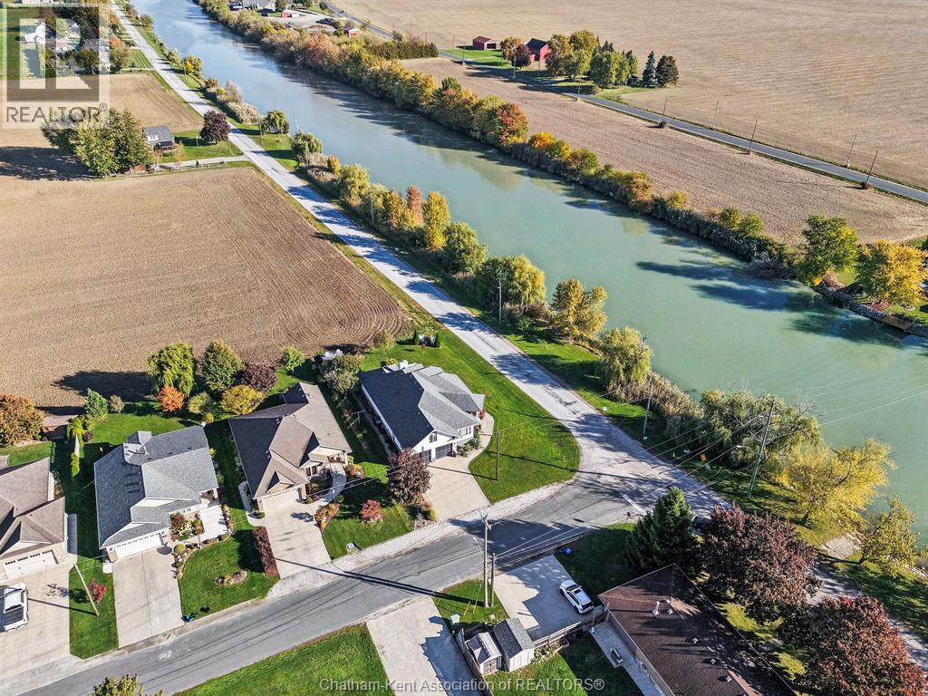 4 Mckee Road, Wallaceburg, Ontario  N8A 5G3 - Photo 38 - 26025427