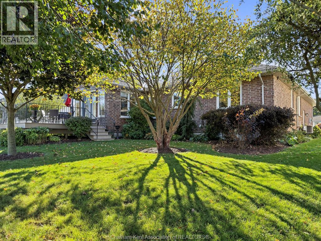 4 Mckee Road, Wallaceburg, Ontario  N8A 5G3 - Photo 32 - 26025427