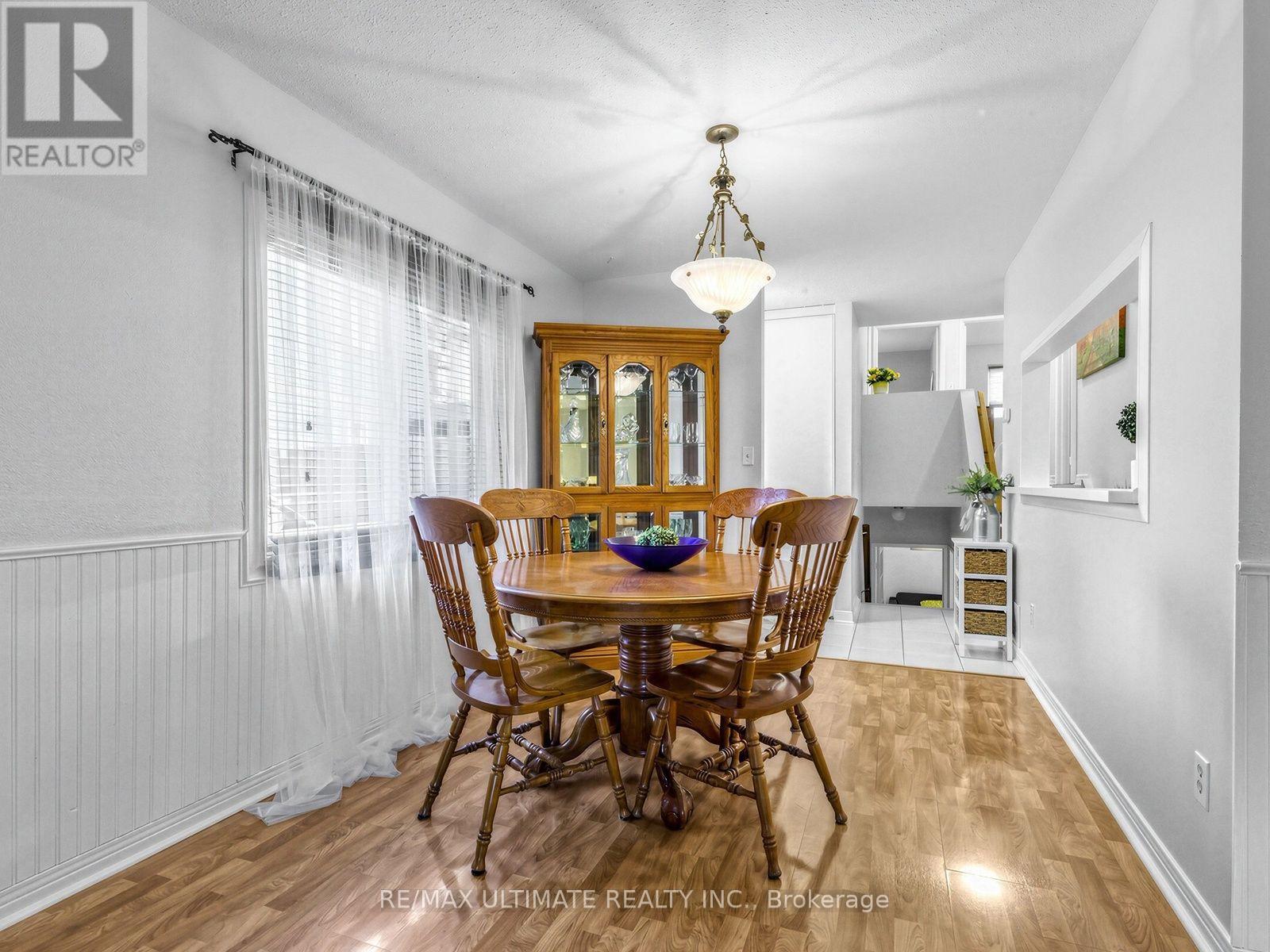 375 Calvert Court, Oshawa, Ontario L1J 6X7 - Photo 9 - E14103584
