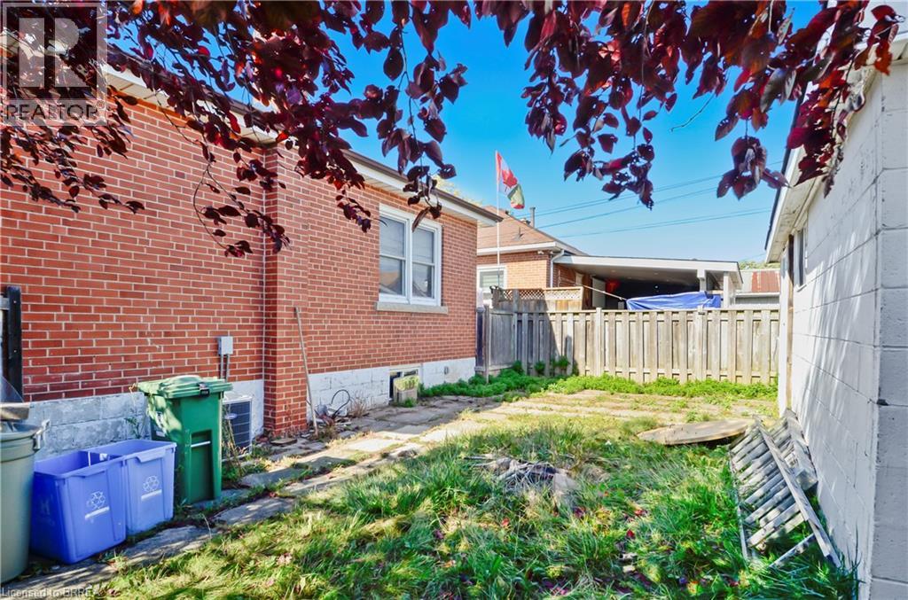 66 Walter Avenue N, Hamilton, Ontario  L8H 5P7 - Photo 29 - 40870860