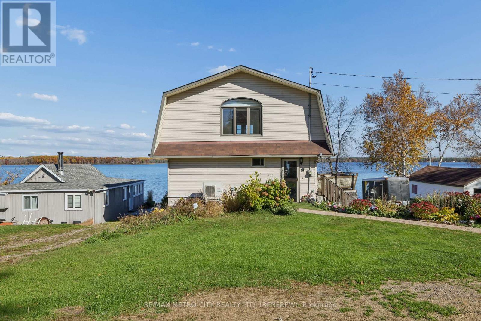 36 Grandview Lane, Horton, Ontario  K7V 3Z8 - Photo 2 - X14103536