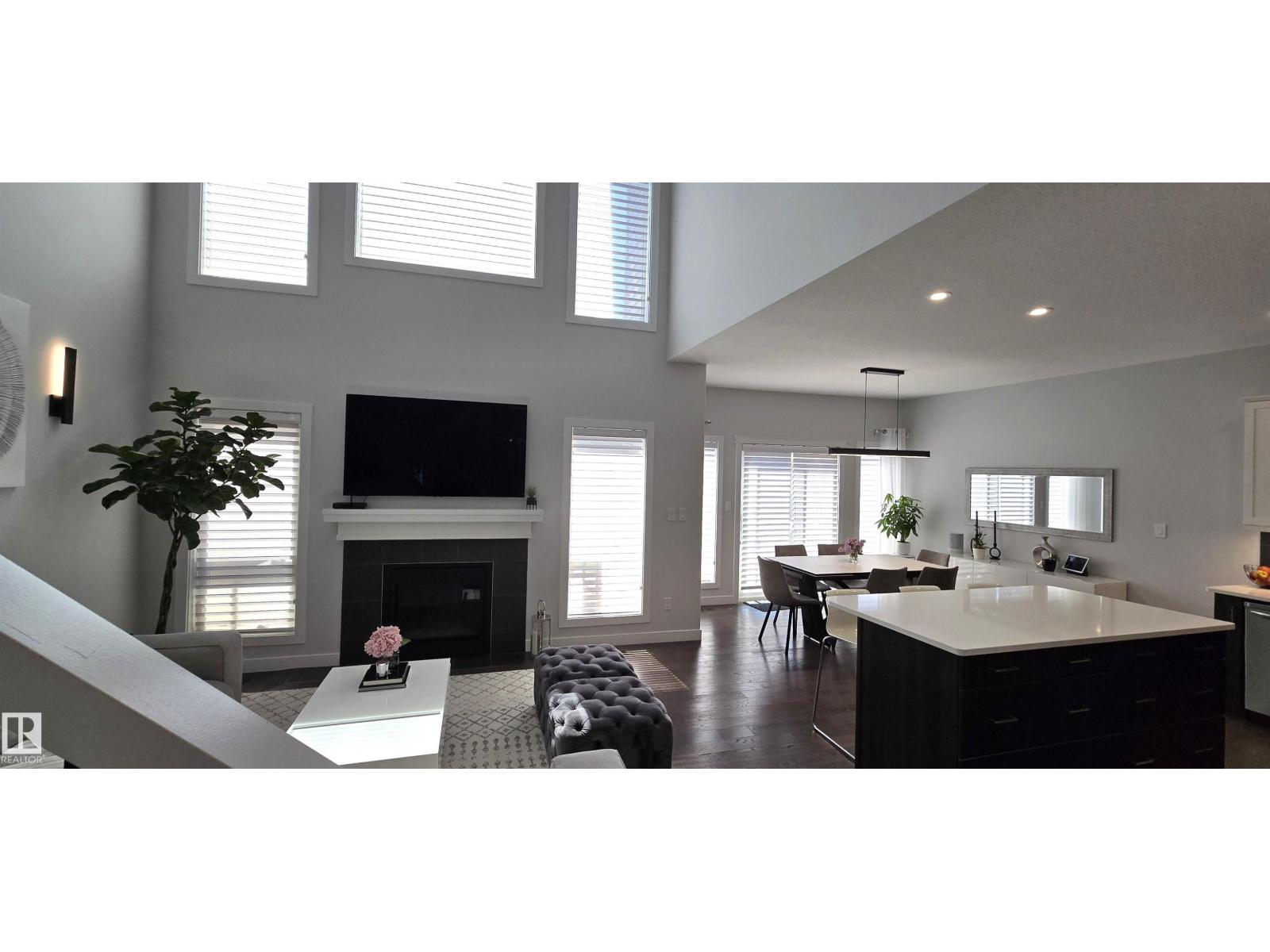 15883 13 AV SW
