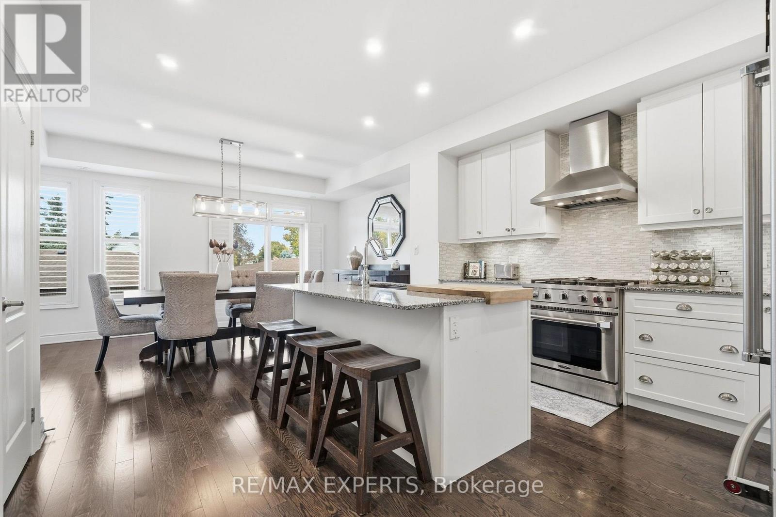 67 City Park Circle, Vaughan, Ontario  L4L 0H2 - Photo 10 - N14103760