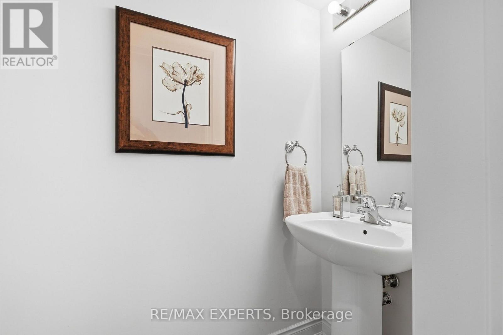 67 City Park Circle, Vaughan, Ontario  L4L 0H2 - Photo 9 - N14103760