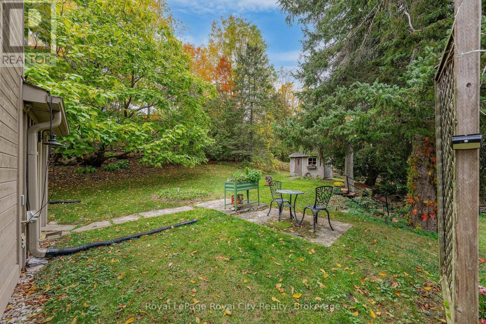 601 St Andrew Street E, Centre Wellington, Ontario  N1M 1R8 - Photo 35 - X14101676