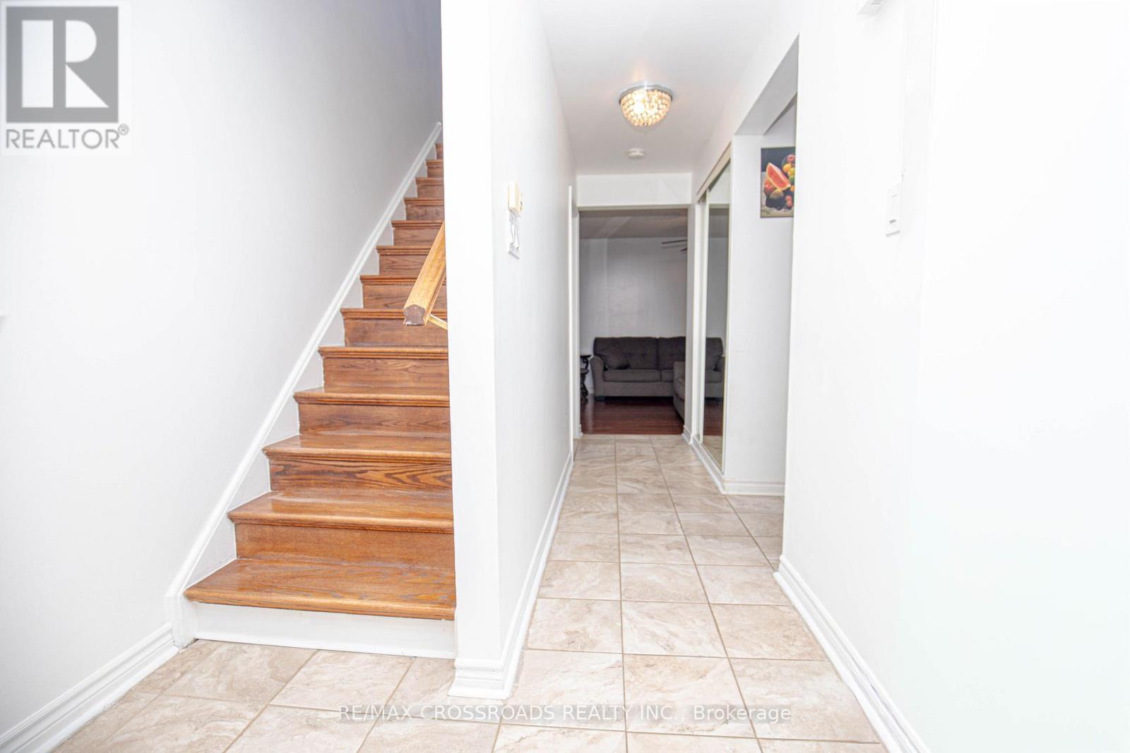 23 - 10 Bur Oak Way, Toronto, Ontario  M3L 2G4 - Photo 3 - W14103598
