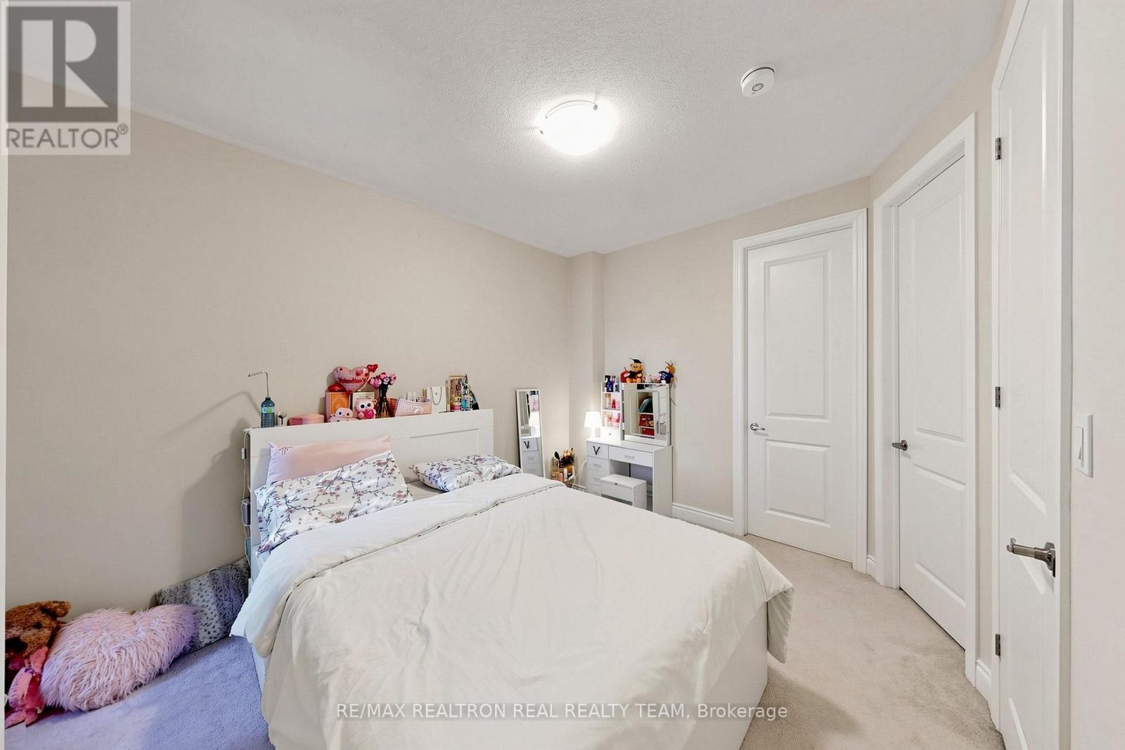1284 Dempster Lane, Oakville, Ontario  L6H 7Y7 - Photo 25 - W14103690