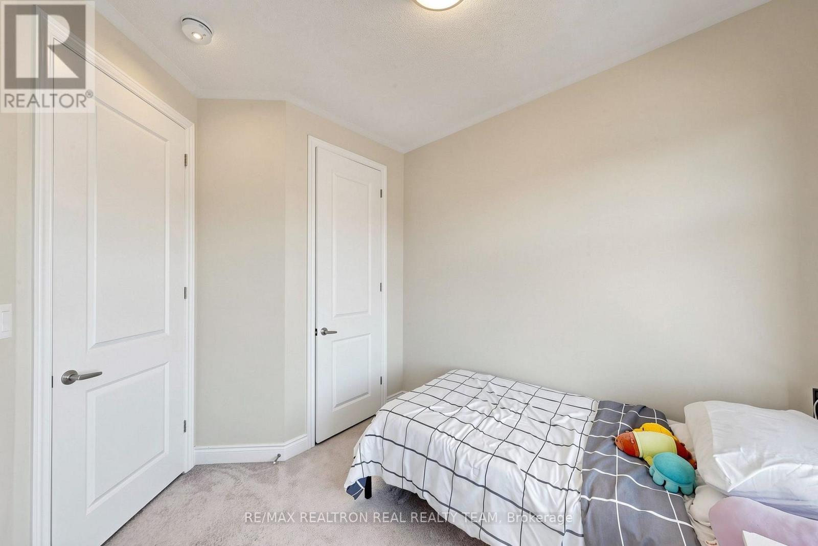 1284 Dempster Lane, Oakville, Ontario  L6H 7Y7 - Photo 32 - W14103690