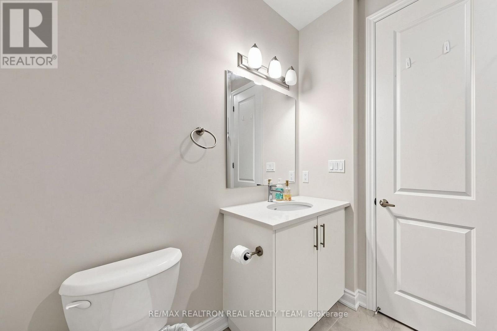1284 Dempster Lane, Oakville, Ontario  L6H 7Y7 - Photo 37 - W14103690
