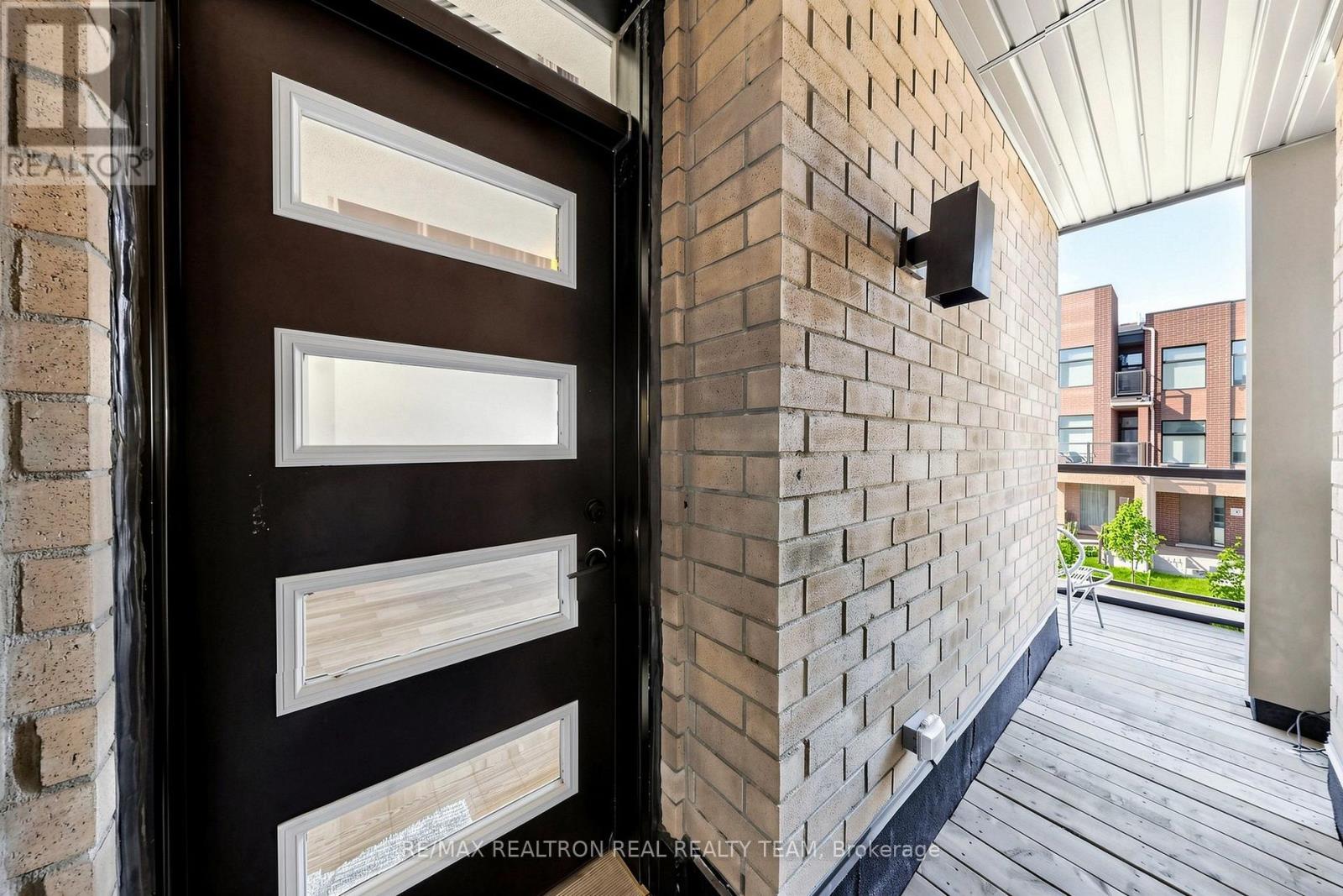 1284 Dempster Lane, Oakville, Ontario  L6H 7Y7 - Photo 44 - W14103690