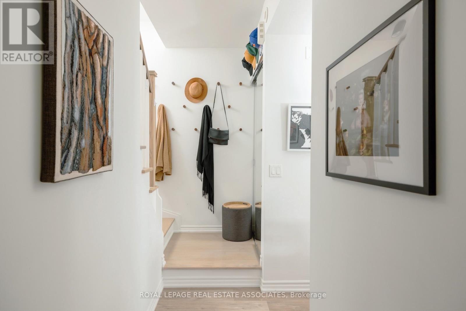 3 - 115 Long Branch Avenue, Toronto, Ontario  M8W 0A9 - Photo 2 - W14103764