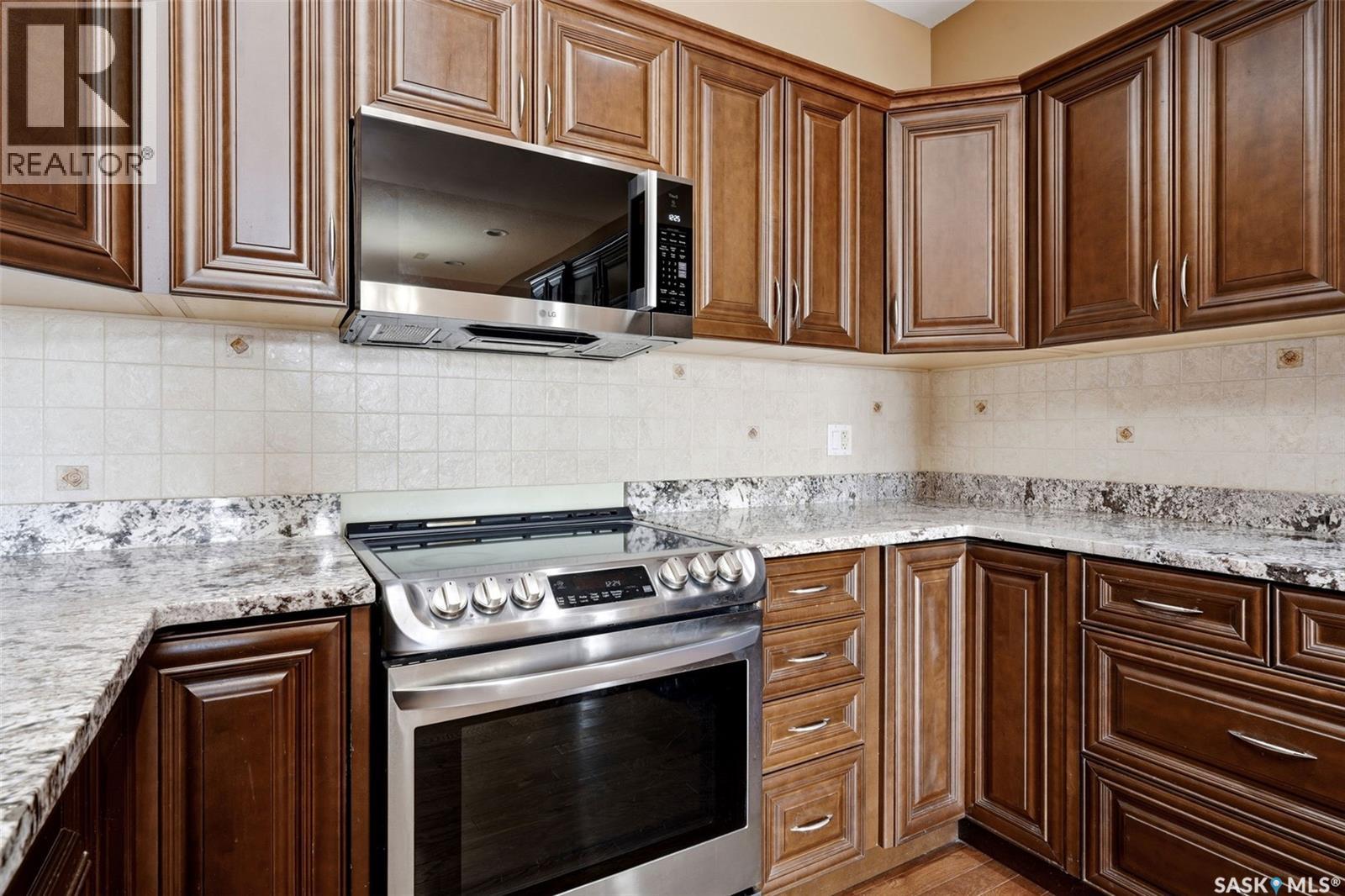 1006 1901 Victoria Avenue, Regina, Saskatchewan  S4P 3R4 - Photo 4 - SK051569