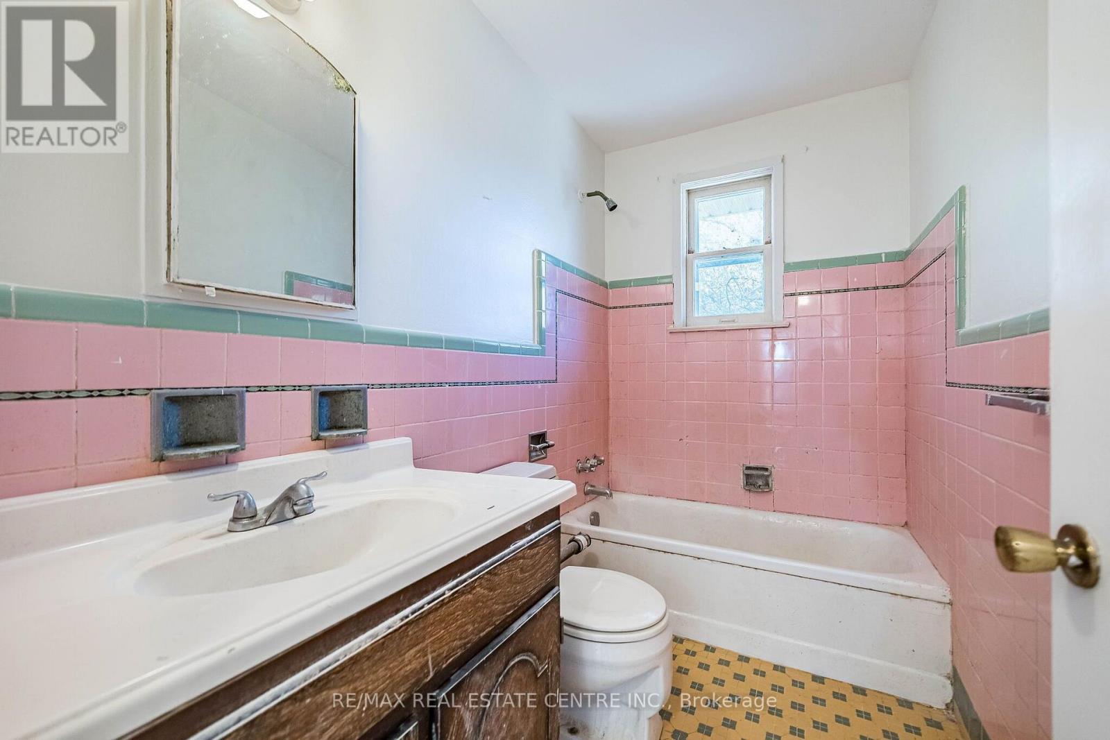 3066 Cook Street, Mississauga, Ontario  L5B 1R1 - Photo 18 - W14095296